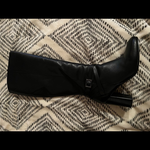 Awesome leather boots! - Picture 7 of 7